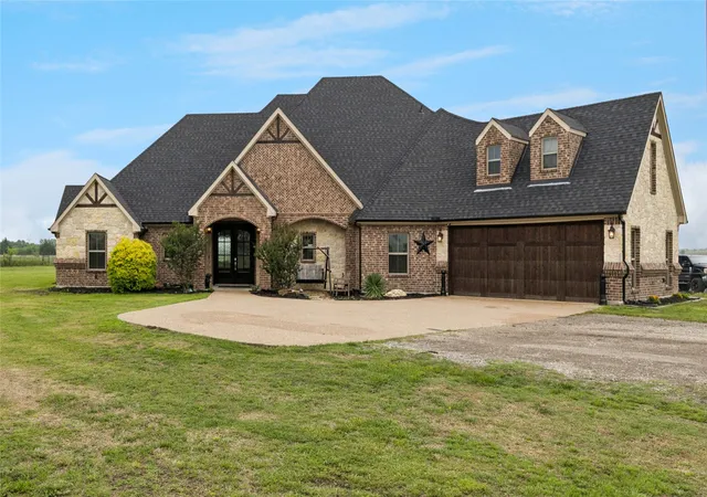 Homes for sale in Venus, TX | 1401 Fm 2258, Venus, TX 76084 | MLS# 21214196