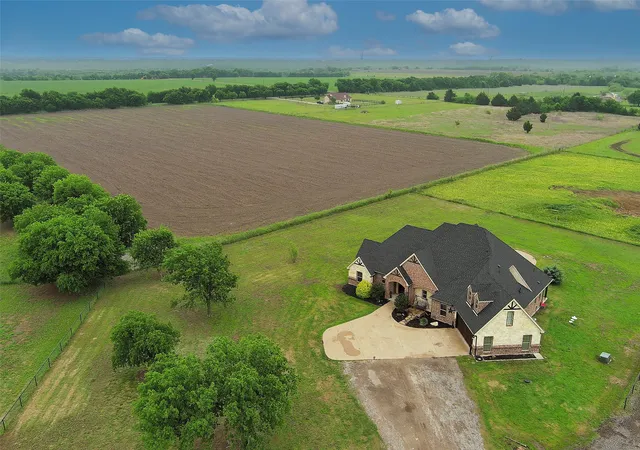 Homes for sale in Venus, TX | 1401 Fm 2258, Venus, TX 76084 | MLS# 21214196