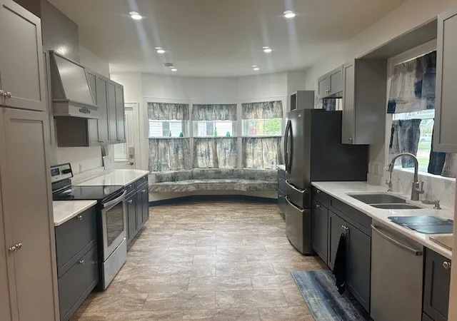 Photo 3 of Single family home for sale at 235 Preston Ave, Shreveport, LA 71105 | MLS# 21249405 | Listing updated on 2026-06-30