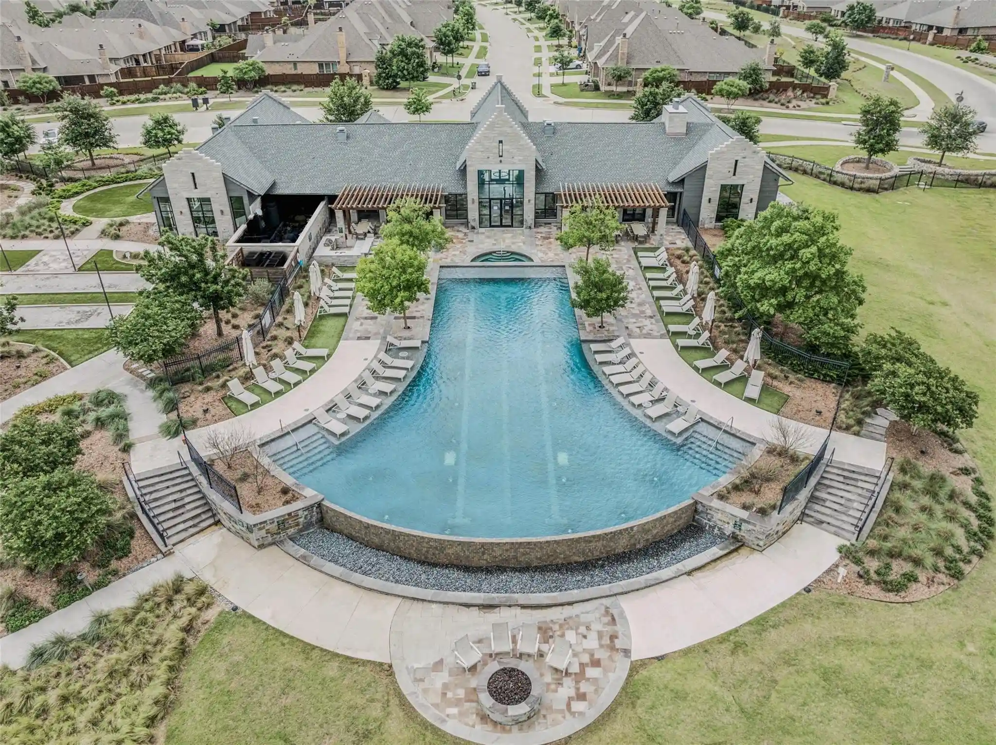 Photo 1 of Single family home for sale at 2825 London, The Colony, TX 75056 | MLS# 21249500 | Listing updated on 2026-10-17
