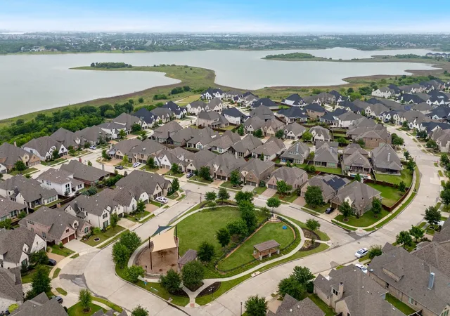 Homes for sale in The Colony, TX | 2825 London, The Colony, TX 75056 | MLS# 21249500