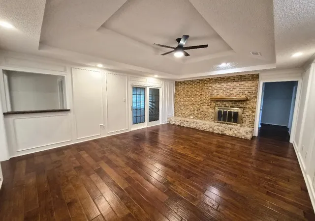 Photo 3 of Sale Pending at 5117 Vera Cruz Dr, Garland, TX 75043 | MLS# 21249528 | Listing updated on 2026-07-17