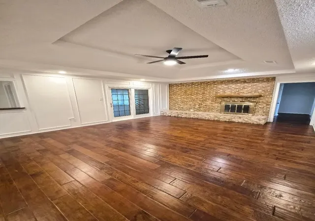 Photo 3 of Sale Pending at 5117 Vera Cruz Dr, Garland, TX 75043 | MLS# 21249528 | Listing updated on 2026-07-17