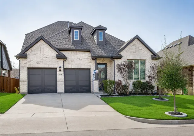 Photo 1 of Single family home for sale at 1812 Graham Wy, Mansfield, TX 76063 | MLS# 21195213 | Listing updated on 2026-09-23