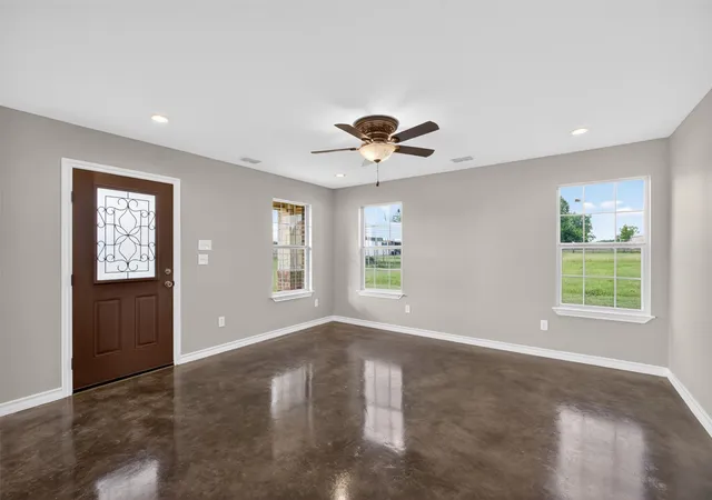 Photo 3 of Single family home for sale at 330 Fm 3147, Itasca, TX 76055 | MLS# 21245419 | Listing updated on 2026-08-04