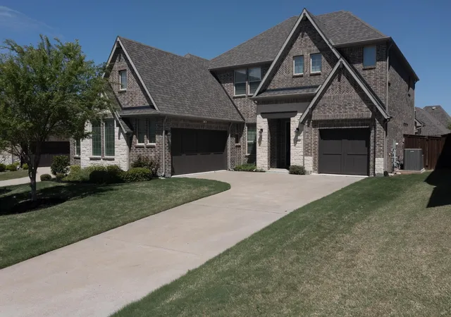Homes for sale in Rockwall, TX | 518 Granite Fields Dr, Rockwall, TX 75087 | MLS# 21249577
