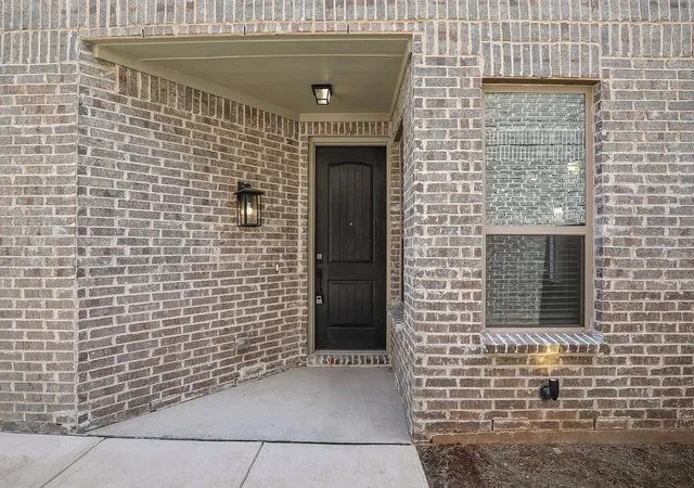 Photo 2 of Sale Pending at 3032 Galveston St, Plano, TX 75075 | MLS# 21247870 | Listing updated on 2026-07-16