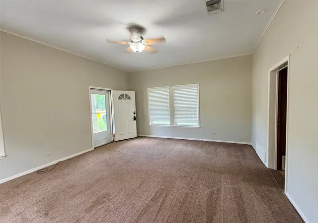 Homes for sale in Mineral Wells, TX | 1215 Nw 1St Ave, Mineral Wells, TX 76067 | MLS# 21249605