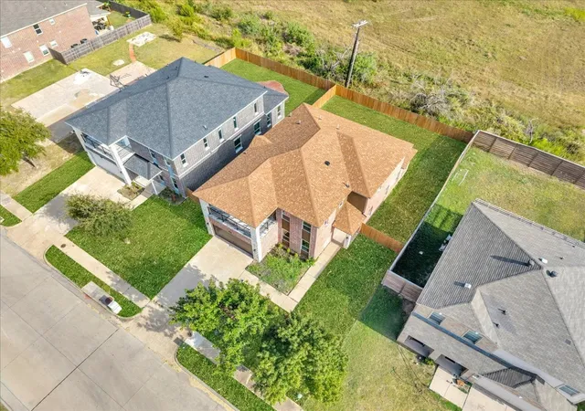 Photo 3 of Single family home for sale at 14800 Broadview Dr, Balch Springs, TX 75180 | MLS# 21249346 | Listing updated on 2026-08-04