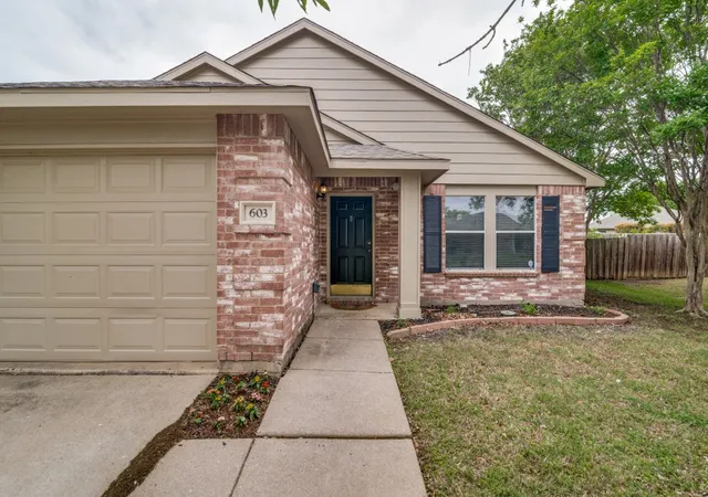 Photo 3 of Sale Pending at 603 Claiborn Ln, Wylie, TX 75098 | MLS# 21249172 | Listing updated on 2026-07-18