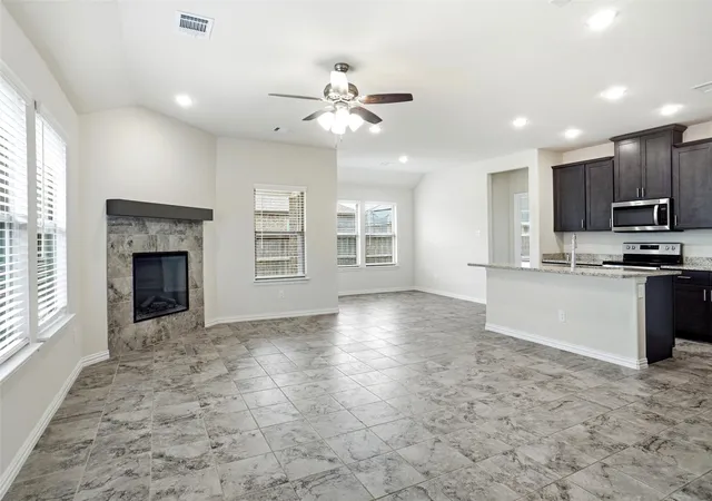Homes for sale in Sanger, TX | 3017 Cliffview Dr, Sanger, TX 76266 | MLS# 21245542