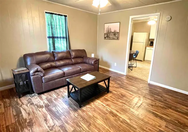 Homes for sale in Collinsville, TX | 116 E Locust St, Collinsville, TX 76233 | MLS# 21247713