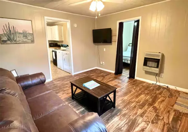 Homes for sale in Collinsville, TX | 116 E Locust St, Collinsville, TX 76233 | MLS# 21247713