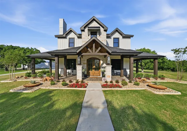 Photo 1 of Sale Pending at 1899 Old Agnes Rd, Weatherford, TX 76088 | MLS# 21248460 | Listing updated on 2026-10-07