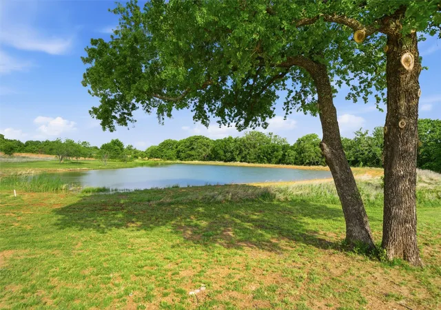 Photo 3 of Sale Pending at 1899 Old Agnes Rd, Weatherford, TX 76088 | MLS# 21248460 | Listing updated on 2026-10-07