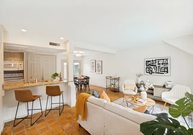 Homes for sale in Dallas, TX | 2710 Douglas Ave #114, Dallas, TX 75219 | MLS# 21247431