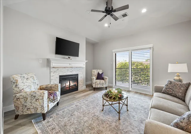 Photo 1 of Condo for sale at 1873 Signal Ridge Pl, Rockwall, TX 75032 | MLS# 21240779 | Listing updated on 2026-08-12