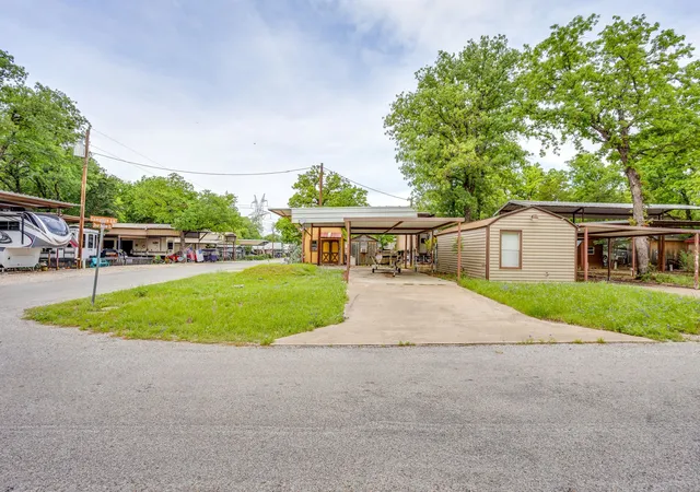 Photo 1 of Land for sale at 5704 Campfire Ln, Granbury, TX 76049 | MLS# 21247954 | Listing updated on 2026-08-27