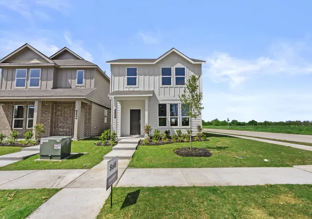 Photo 2 of Single family home for sale at 3153 Maple Orchard Ln, Fort Worth, TX 76140 | MLS# 21250032 | Listing updated on 2026-07-28