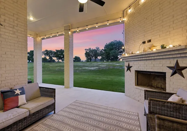 Photo 3 of Single family home for sale at 200 Finney Dr, Weatherford, TX 76085 | MLS# 21248029 | Listing updated on 2026-08-22