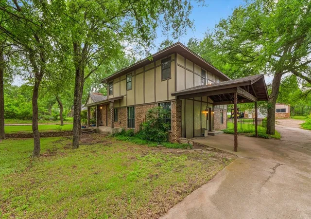 3rd image of 220 Annetta, Willow Park, TX 76087 | MLS# 21246125