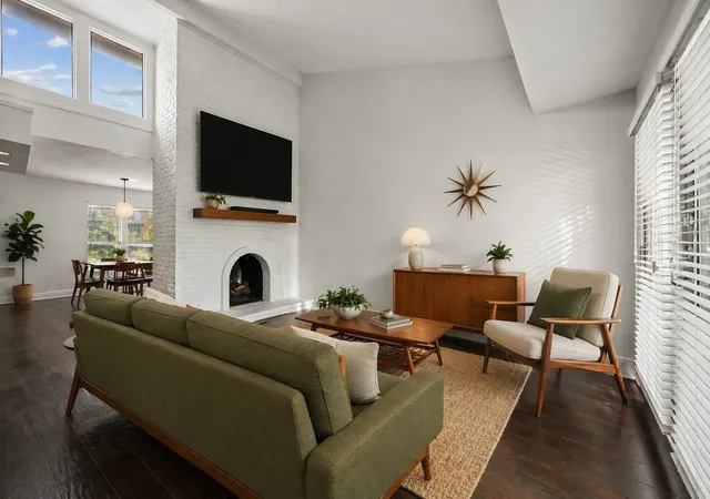 Photo 2 of Condo for sale at 5916 Sandhurst Ln #233, Dallas, TX 75206 | MLS# 21248112 | Listing updated on 2026-07-06