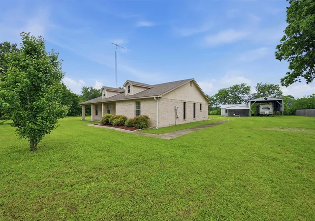 Photo 2 of Single family home for sale at 1808 E Fm 120, Denison, TX 75021 | MLS# 21249897 | Listing updated on 2026-09-23