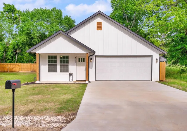 Homes for sale in Cooper, TX | 801 4th St, Cooper, TX 75432 | MLS# 21250084