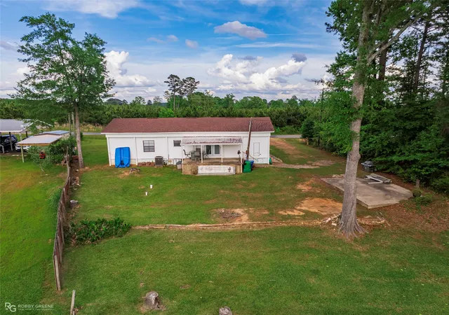 Photo 3 of Manufactured home for sale at 1589 Airport Loop, Homer, LA 71040 | MLS# 21239891 | Listing updated on 2026-07-12