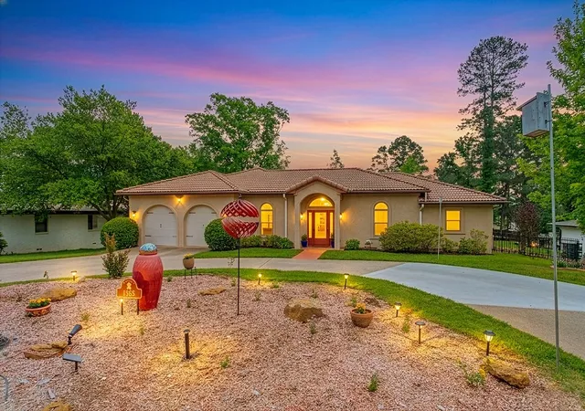 Homes for sale in Hideaway, TX | 1363 Bridle Path Ln, Hideaway, TX 75771 | MLS# 21250218