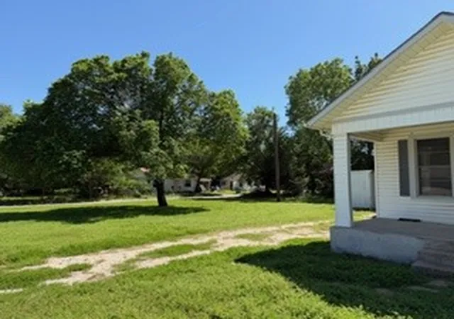 Photo 2 of Sale Pending at 312 Small St, Bowie, TX 76230 | MLS# 21250308 | Listing updated on 2026-07-24