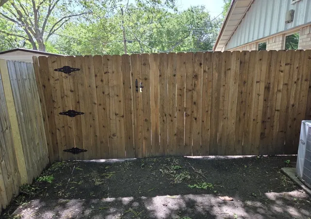Photo 3 of Single family home for sale at 7408 Overhill Rd, Fort Worth, TX 76116 | MLS# 21250272 | Listing updated on 2026-07-21