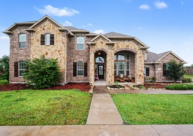 Homes for sale in Talty, TX | 13154 Franklin Ln, Talty, TX 75126 | MLS# 21249875