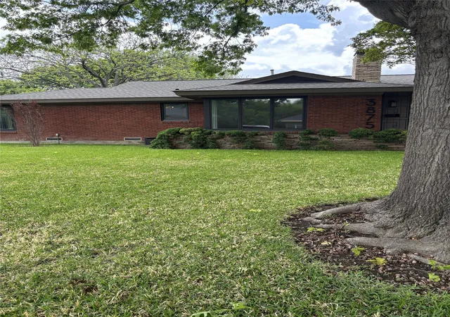 4th image of 3875 Lambert Ave, Fort Worth, TX 76109 | MLS# 21249684