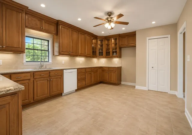 Photo 3 of Single family home for sale at 214 County Road 4870, Newark, TX 76071 | MLS# 21247457 | Listing updated on 2026-07-07