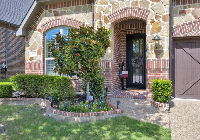 4th image of 2822 Exeter Dr, Trophy Club, TX 76262 | MLS# 21250339