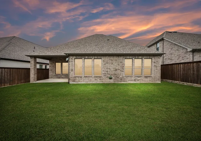 Homes for sale in Mc Kinney, TX | 309 Calmwater Cvs, Mc Kinney, TX 75071 | MLS# 21250363