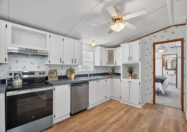 Photo 3 of Manufactured home for sale at 4434 Wildwood Cir, Granbury, TX 76049 | MLS# 21248513 | Listing updated on 2026-08-29