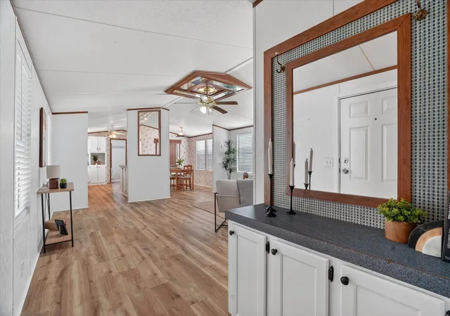 Photo 4 of Sale Pending at 4434 Wildwood Cir, Granbury, TX 76049 | MLS# 21248513 | Listing updated on 2026-10-07