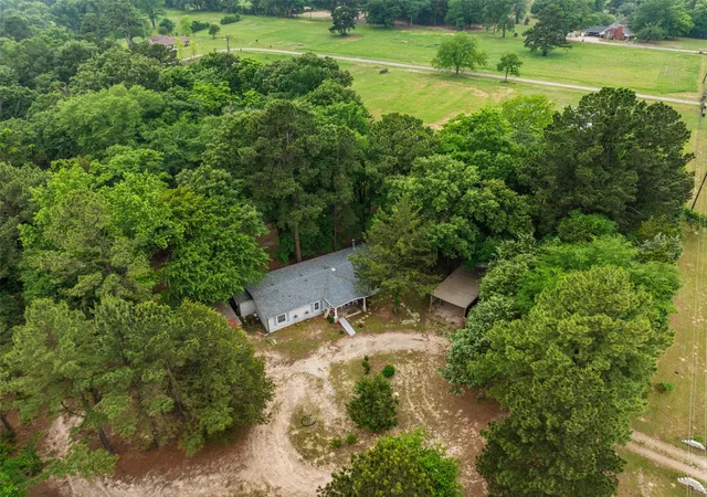 Photo 3 of Single family home for sale at 7398 County Road 334, Tyler, TX 75708 | MLS# 21237643 | Listing updated on 2026-08-30
