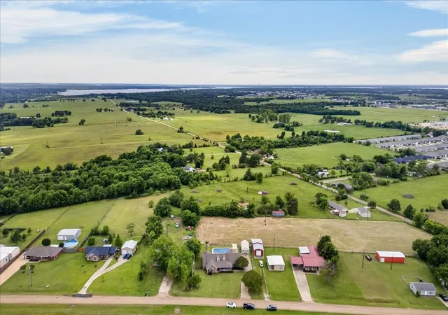 Homes for sale in Mabank, TX | 626 E Eubank St, Mabank, TX 75147 | MLS# 21249734