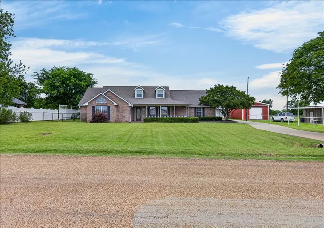 Homes for sale in Mabank, TX | 626 E Eubank St, Mabank, TX 75147 | MLS# 21249734