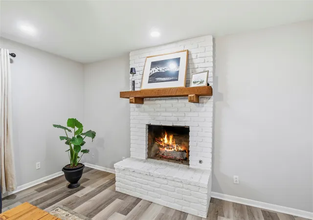 Photo 3 of Single family home for sale at 6425 Brentwood Dr, Fort Worth, TX 76112 | MLS# 21249606 | Listing updated on 2026-07-28