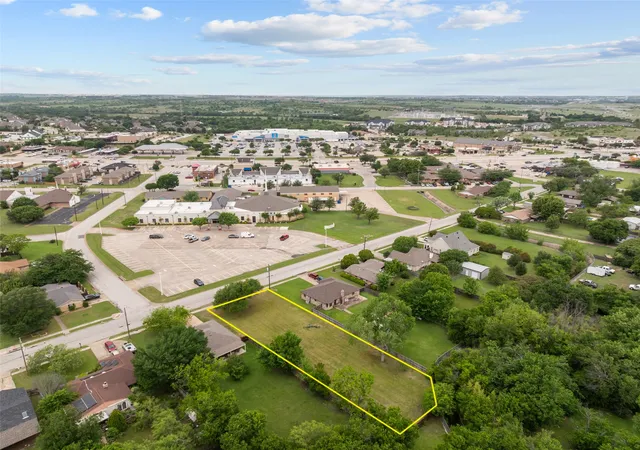 4th image of 1023 Bryant St, Benbrook, TX 76126 | MLS# 21247106