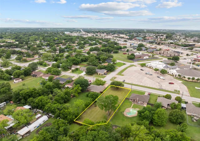 5th image of 1023 Bryant St, Benbrook, TX 76126 | MLS# 21247106