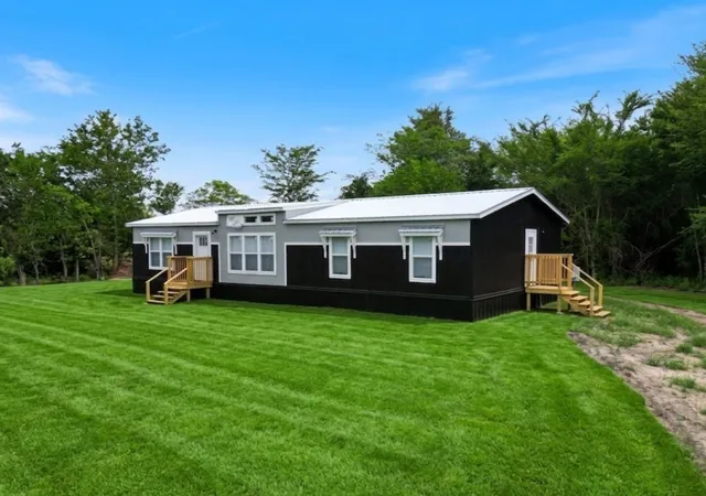 Photo 1 of Manufactured home for sale at 115 S Vidia Way, Kerens, TX 75144 | MLS# 21249298 | Listing updated on 2026-07-04