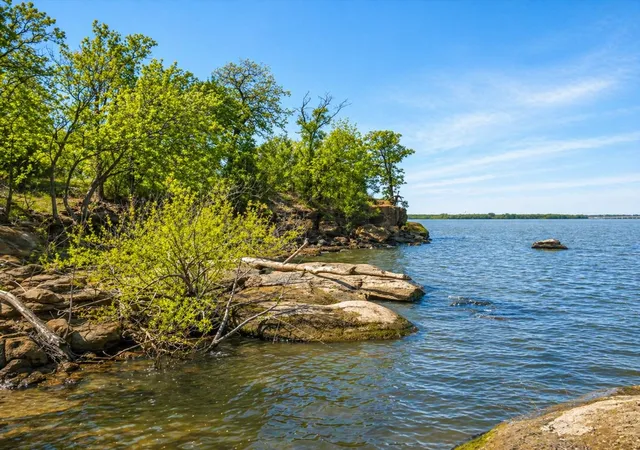 Photo 1 of Land for sale at 1211 Bert Ln, Little Elm, TX 75068 | MLS# 21250743 | Listing updated on 2026-07-14