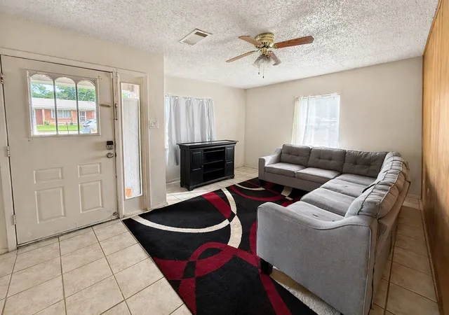 Photo 3 of Single family home for sale at 7813 Hood St, Fort Worth, TX 76135 | MLS# 21250783 | Listing updated on 2026-09-26