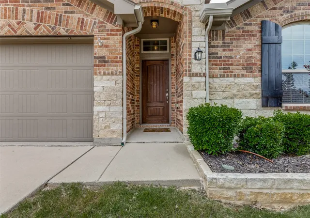 3rd image of 14360 Artisan Dr, Haslet, TX 76052 | MLS# 21246689