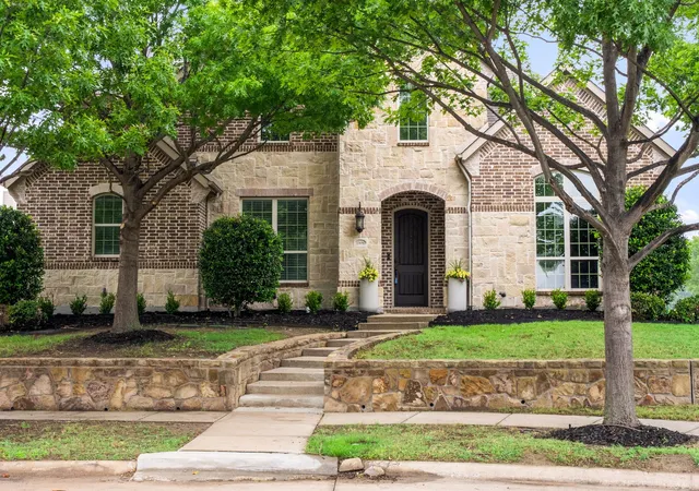 Homes for sale in Frisco, TX | 13696 Thornton Dr, Frisco, TX 75035 | MLS# 21240692